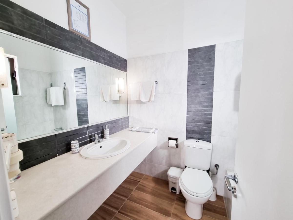 Penelope Hotel Ialysos  Dış mekan fotoğraf