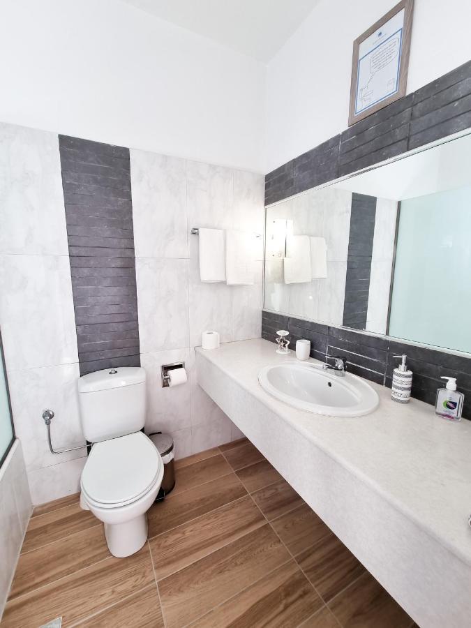 Penelope Hotel Ialysos  Dış mekan fotoğraf