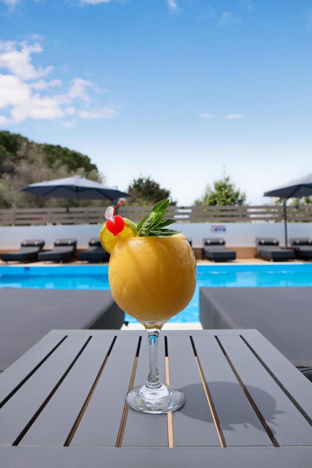 Penelope Hotel Ialysos  Dış mekan fotoğraf
